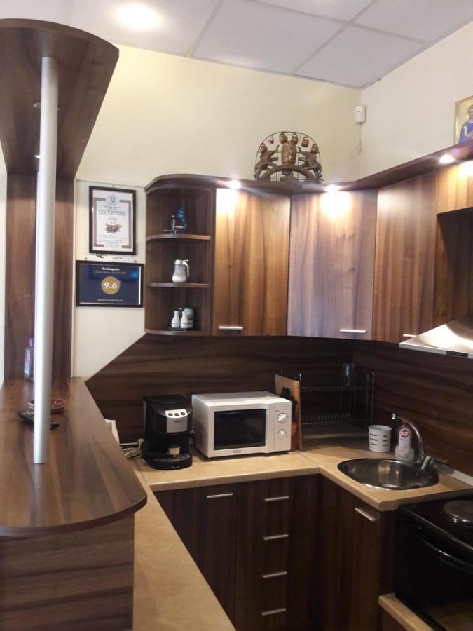 Hotel Advel Guest Hous Madzhare Esterno foto