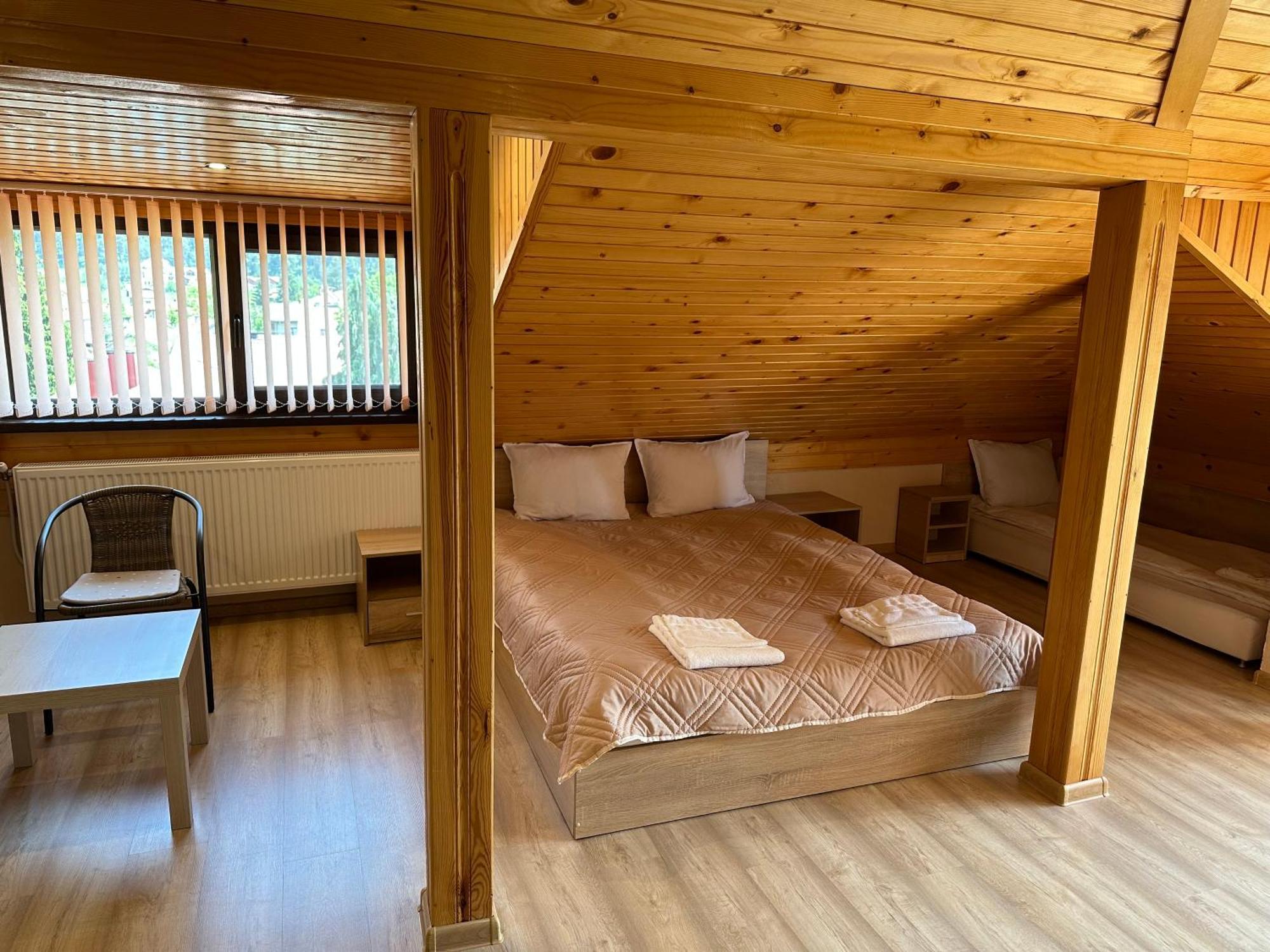 Hotel Advel Guest Hous Madzhare Esterno foto