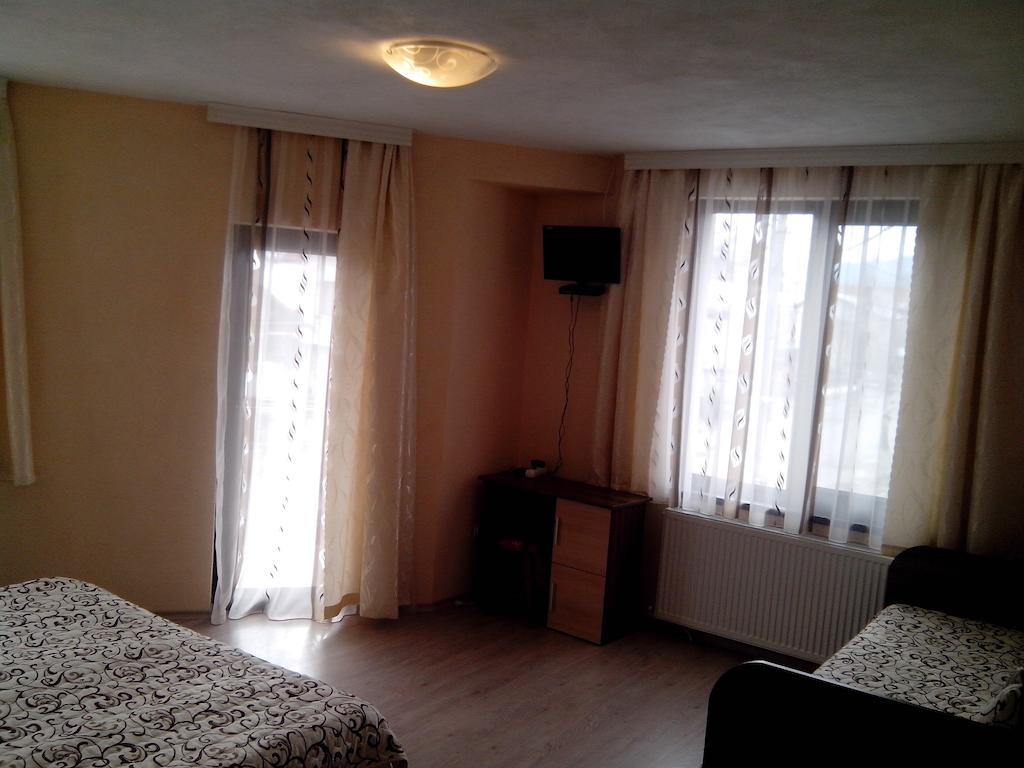 Hotel Advel Guest Hous Madzhare Camera foto