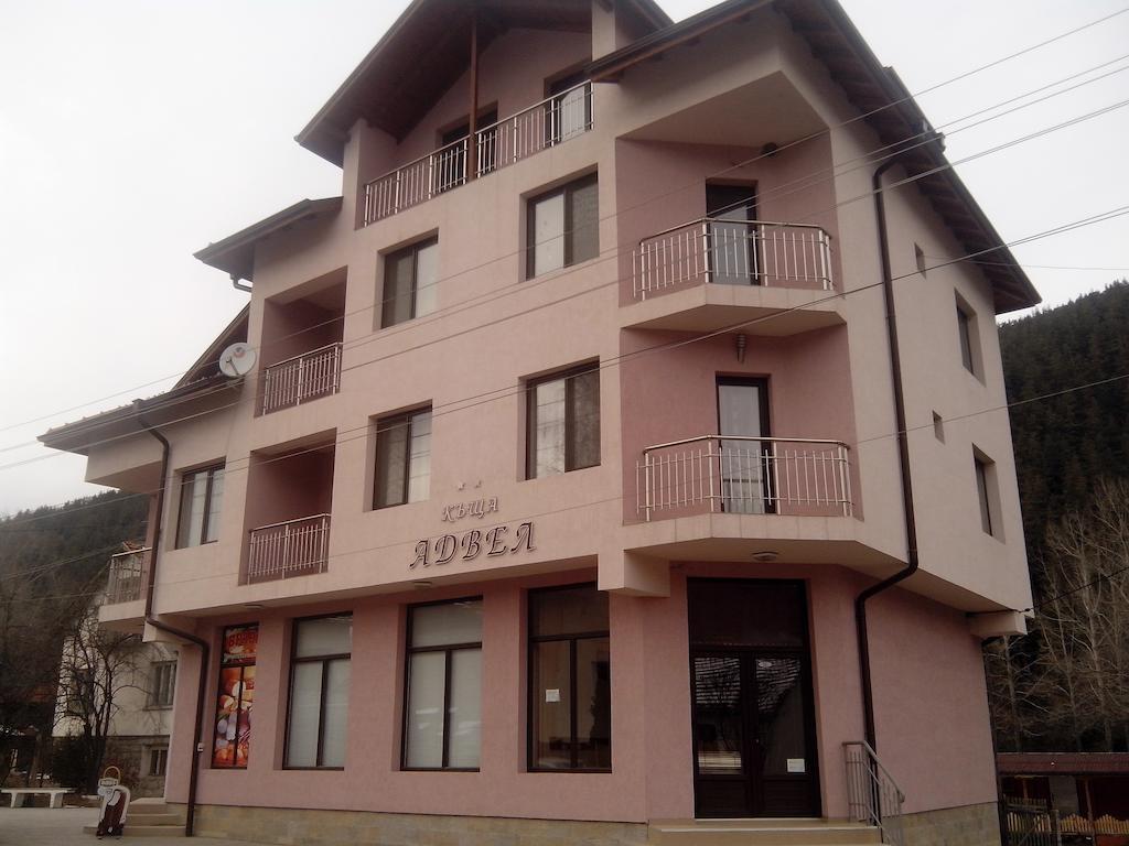 Hotel Advel Guest Hous Madzhare Esterno foto