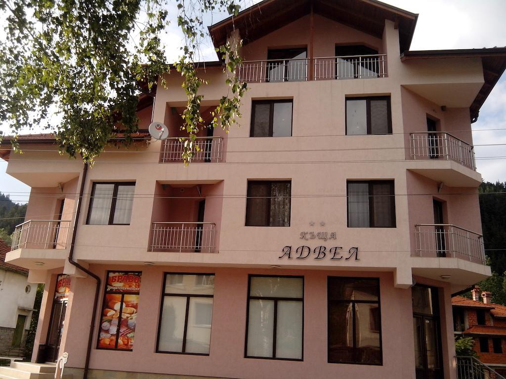 Hotel Advel Guest Hous Madzhare Esterno foto